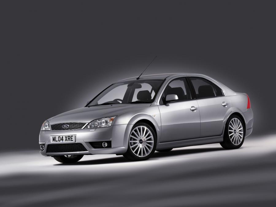  Ford Mondeo Titanium 2004 года  (фото 1 из 38)